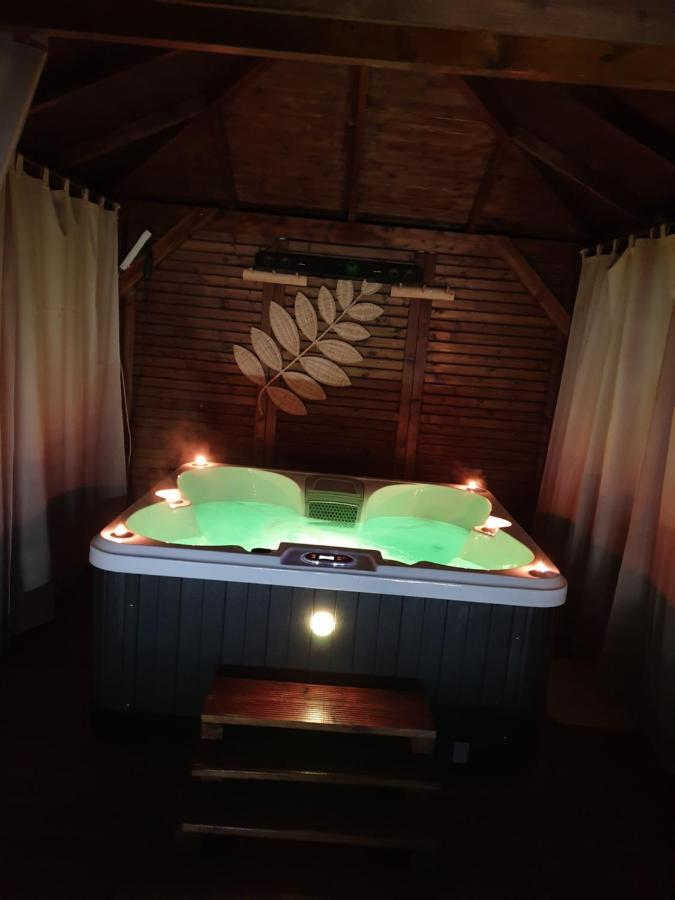 Les Mini-Chaumieres Villa Saint-Martin-Saint-Firmin Ngoại thất bức ảnh